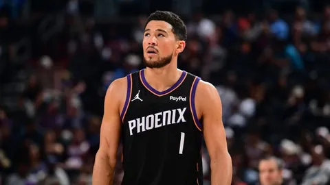 德赫亞獲得騰哈格高度讚譽：信心滿滿將繼續效力曼联